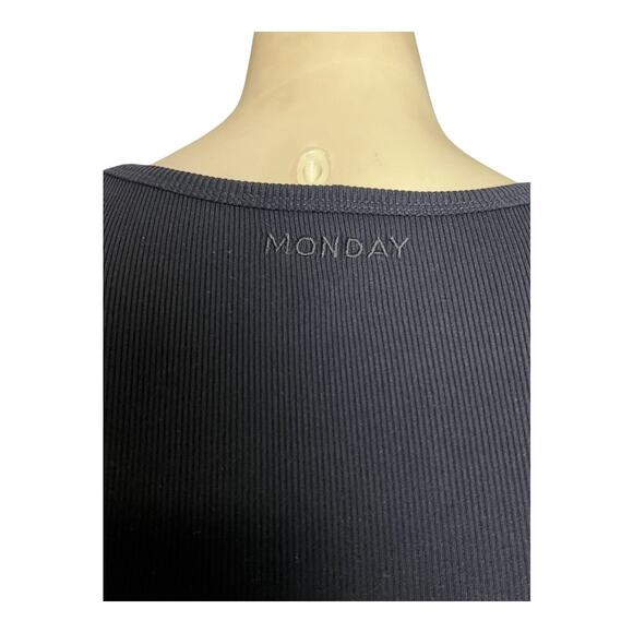 Monday Body Sleeveless Cropped Tank Top Black Womens S Casual Athleisure Workout - Picture 4 of 5